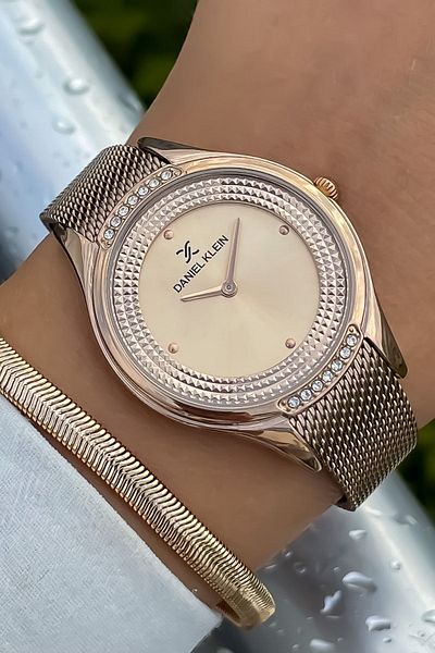 Daniel Klein Women's Straw Wristwatch+bracelet