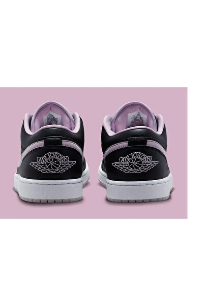 Nike AIR JORDAN 1 LOW SE BLACK/ICED LILAC-WHITE