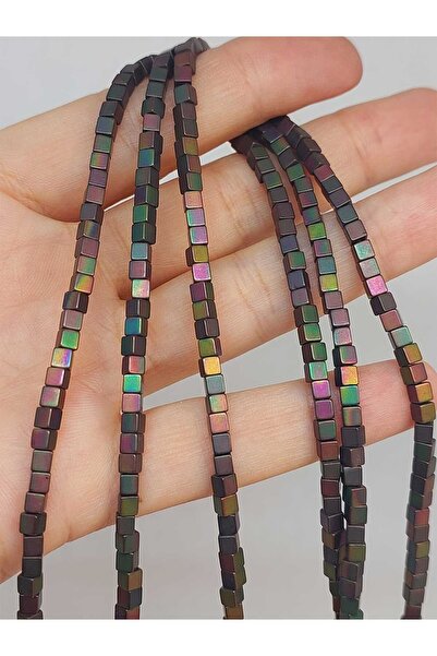 Yasamtohumu 3mm kockasta narukvica od hematitnog kamena - pola niza (48120) (...