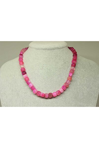 Yasamtohumu قلادة مكعبة من حجر العقيق بقطر 7-8 مم - بمشبك (23820)