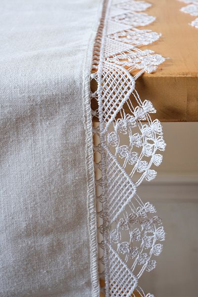Nazik Home Κομψός δαντελωτός δρομέας 40 x 140 cm