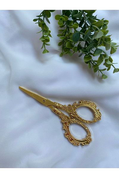 Z&B FLOWERS Embroidered Gold Engagement Scissors
