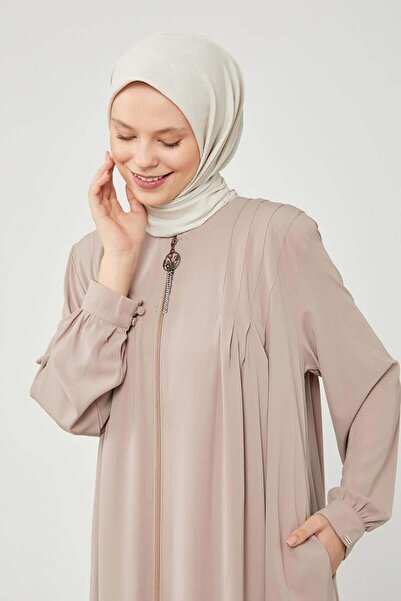 Levidor Camel Colored Button Detailed Ferace