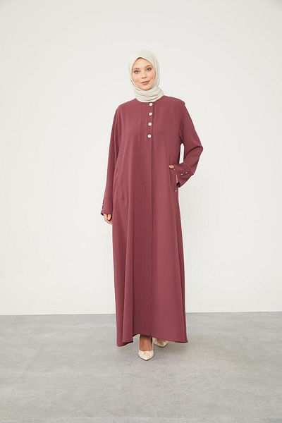 Levidor Rose Stone Button Crew Neck Ferace