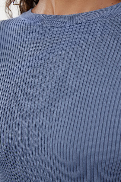 Trendyol Collection Πλεκτό Μπλε Μίντι Φόρεμα - Ζώνη με λεπτομέρειες, TWOAW22EL0009