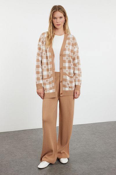 Trendyol Modest Plaid Camel Floral Patterned Knitwear Set - TCTAW25US00054