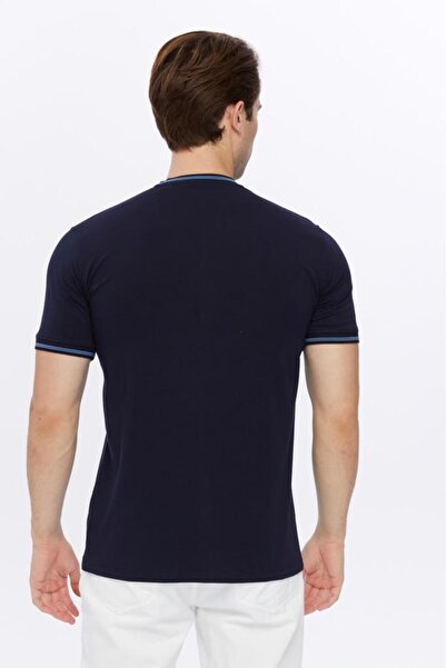 Rey Polo Judge Collar Detailed T-Shirt