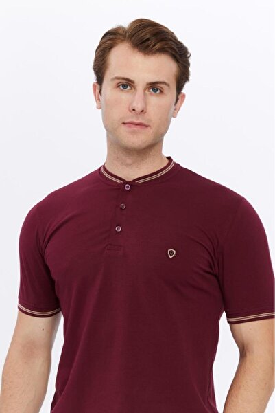 Rey Polo Judge Collar Detailed T-Shirt