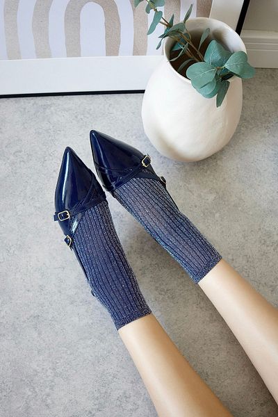 POLKA STORE Pantofi de damă Royale cu vârf ascuțit și cu două curele cu cataramă din piele lăcuită