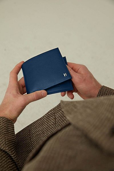 HELMBROOK Tanner Men - Navy Blue Leather, Special Design, Πορτοφόλι RFID προστασίας πολλαπλών θέσεων