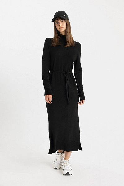 DeFacto Basic-Strick-Maxikleid mit halbem Rollkragen – lange Ärmel, gerader Schlitz A9807ax24wn