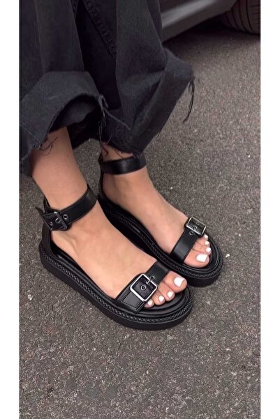 FUNDA AKIN Mi Luz Silva Önü Ayarlanabilir Tokalı Rahat Tabanlı Sandalet