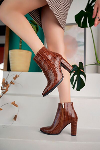 Topuk Sesim KADIN KALIN TOPUKLU BOT (10cm)