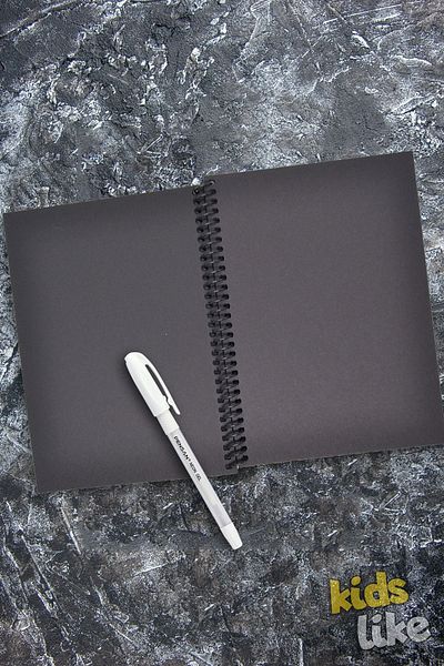 Kids Like 17x24 Spiral Black Notebook 40 Sheets with Painted White Pen as a Gift