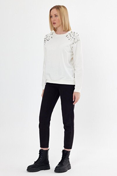 ESPİNA Women's Comfortable Fit Shoulders Pearl Button Detailed Sweatshirt
