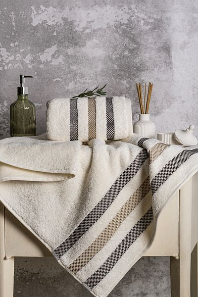 EIFIN Fatto Extra Soft 100% καθαρό βαμβάκι - 1 πετσέτα χεριών και 1 μεγάλη πετσέτα μπάνιου (50x90cm και 70x140cm)