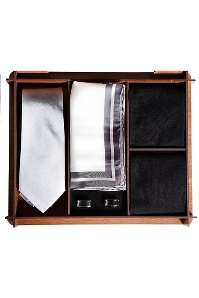 1001 Kravat Wooden Boxed Silk Tie Silk Handkerchief Metal Cufflink Bamboo Socks