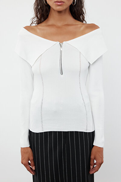 Trendyol Collection Turndown Collar Ecru Knitwear Svetr - TWOAW25KZ00134