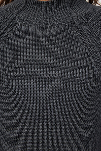 Trendyol Collection Антрацитовий светр з широкою формою Светр TWOAW25KZ00032