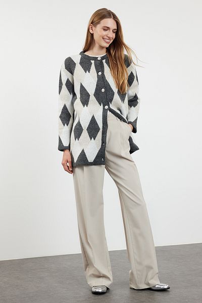 Trendyol Modest TCTAW25TH00022 Model Gray Diamond Patterned Knitwear Cardigan