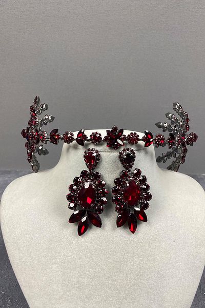 Hayalperest boncuk Claret Red Helenist Double Sided Bridal Henna Crown and Jewelled Earring Set