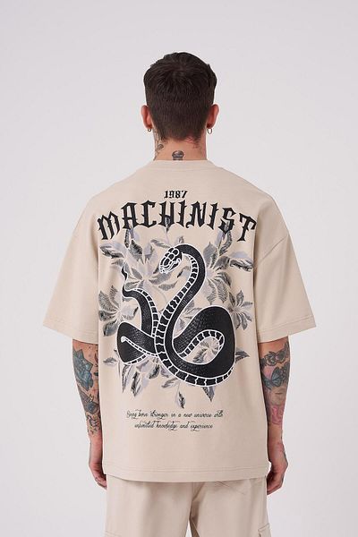 Machinist Ανδρικό μπλουζάκι Snake Aplique με στάμπα Oversize ανοιχτό μπεζ