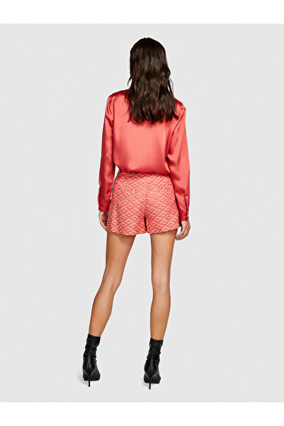 Sisley Kadın Gül Kurusu Viskoz KARIŞIMLI Halka Kemerli Jakarlı Şort