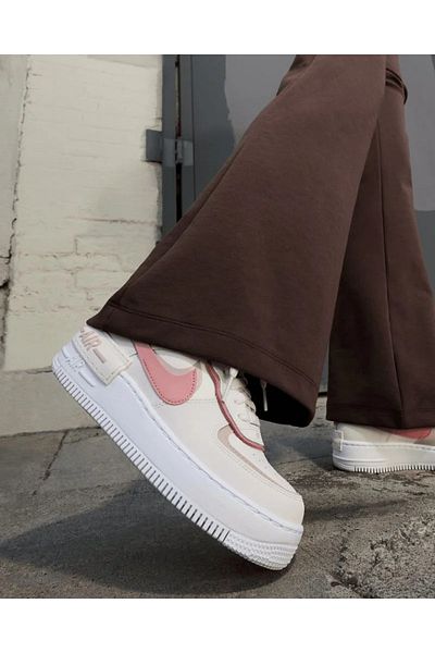 Nike Phantom Pink Oxford - 1 Low Shadow