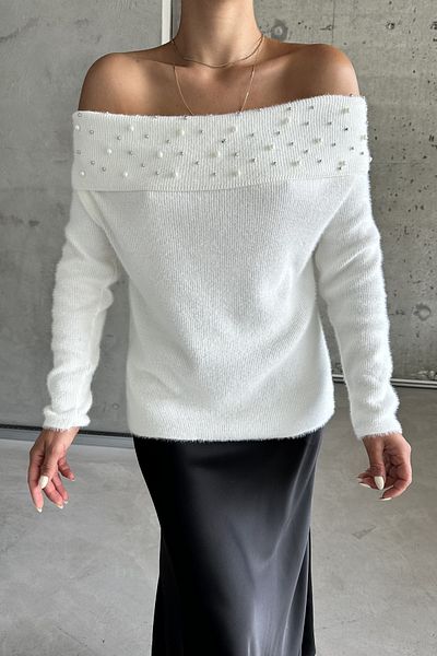 MODAGEN Damen-Strickpullover mit weißem Steindetail und Madonna-Kragen