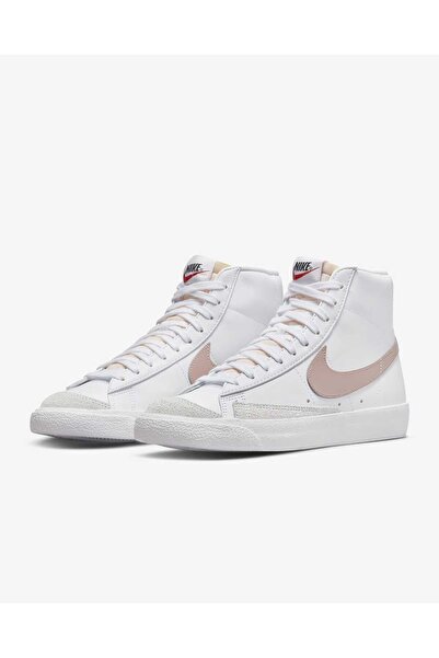 Nike أحذية رياضية نسائية كلاسيكية من بليزر منتصف '77