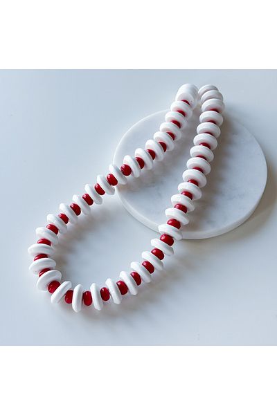 CHARMLUCKY White Red Wood Bead Necklace