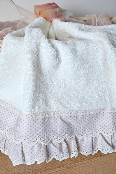 Nazik Home Irena Set of 2 Gift Face Towels - 50x80 cm