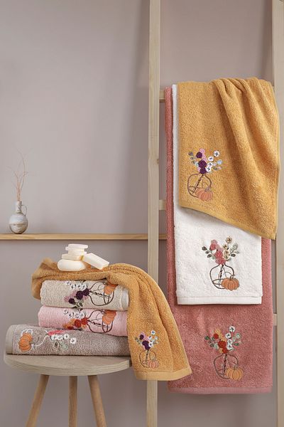 MARİBOR Suzeni Embroidered Vase Hand Towels - 70% Bamboo / 30% Cotton - Set of 6 50x90