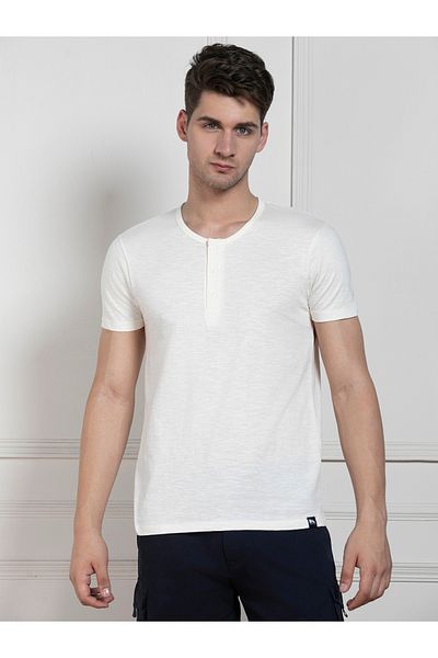 Dennis Lingo By Styli Regular Fit Henley Neck T-Shirt