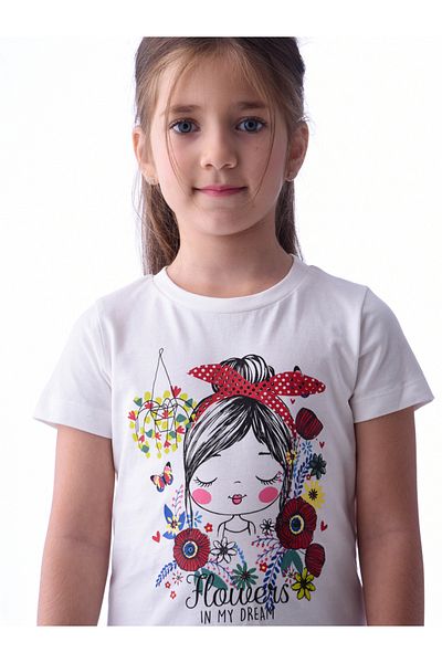 Victor and Jane By Styli Girl Graphic Fringe Hem T-Shirt & Floral Pants Set