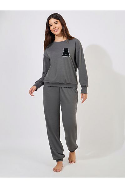 Styli Badge Terry Sweatshirt & Joggers Lounge Set
