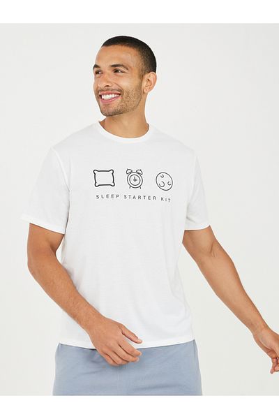 Styli Graphic Print T-Shirt & Shorts Sleepwear Set