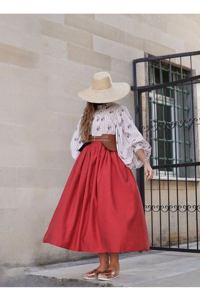 Launes Red Vintage Cotton Slim Skirt - Pocketed