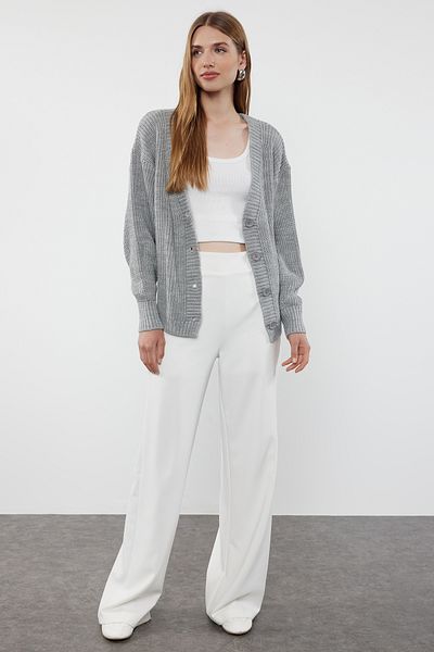 Trendyol Collection Gray V-Neck Knitwear Cardigan - TWOAW24HI00383