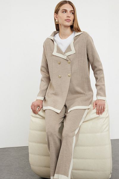 Trendyol Modest Mink kötöttáru kabát és nadrág szett - TCTAW24US00117