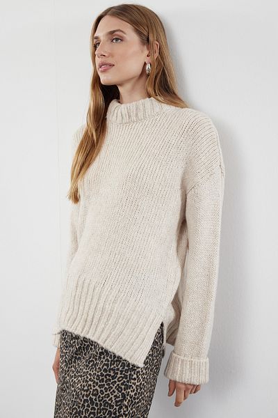 Trendyol Collection Pulover de tricotaj cu textura moale cu gât crew - TWOAW24KZ00281