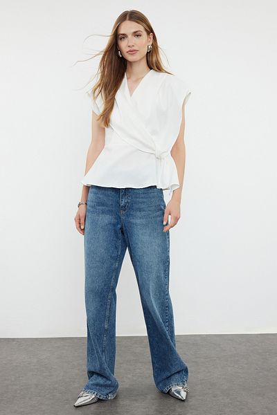 Trendyol Collection Ecru Woven Blouse with Knot Detail - TWOAW25BZ00046
