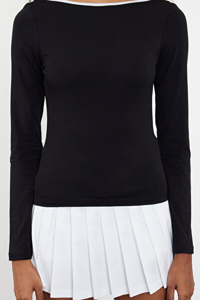 Trendyol Collection Černá pletená halenka s nízkým střihem – přiléhající na tělo, barevný blok TWOAW25BZ00026