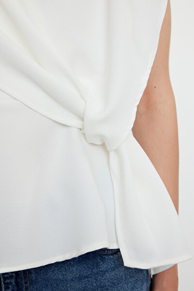 Trendyol Collection Ecru Woven Blouse with Knot Detail - TWOAW25BZ00046