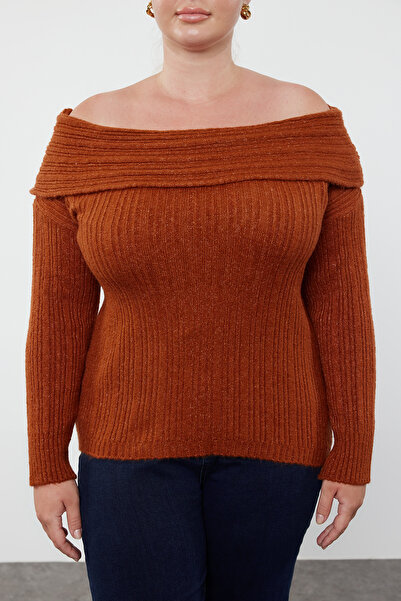 Trendyol Curve Πουλόβερ Carmen Collar με πλακάκι - TBBAW25AN00002