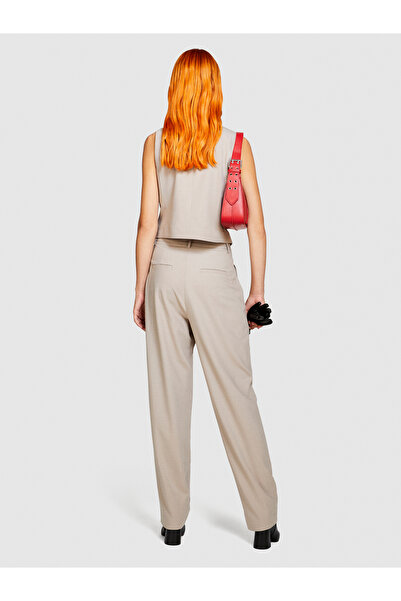 Sisley Dark Ecru Women's Vest - Wool Blended