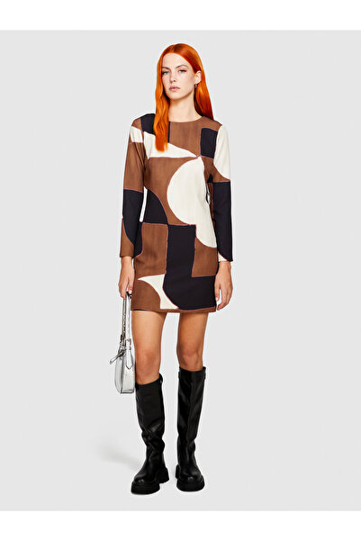 Sisley Γυναικείο φόρεμα με μακρυμάνικο λαιμόκοψη σε σχήμα V με καφέ σχέδιο