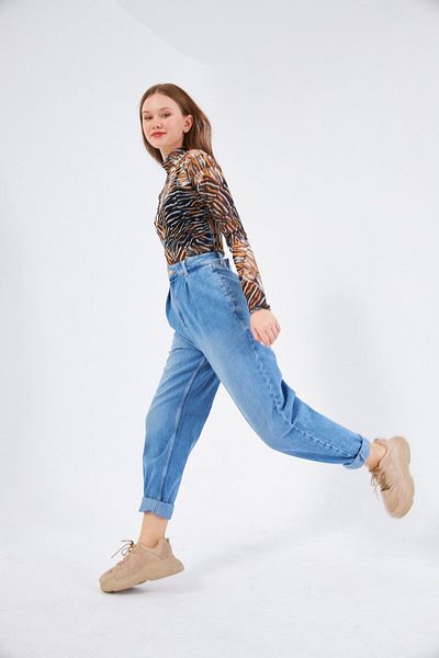 Kutaf Women's Mom Jean Pants - Stylish Design