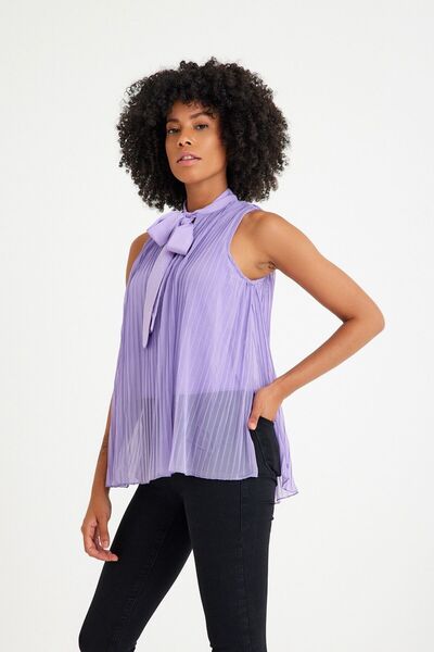 Kutaf Pile Detaylı Şifon Kadın Bluz