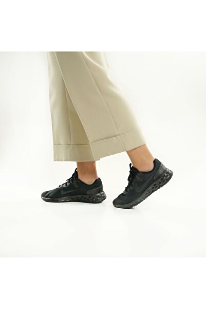 Nike Revolution 6 Nn Unisex Yürüyüş Ayakkabısı